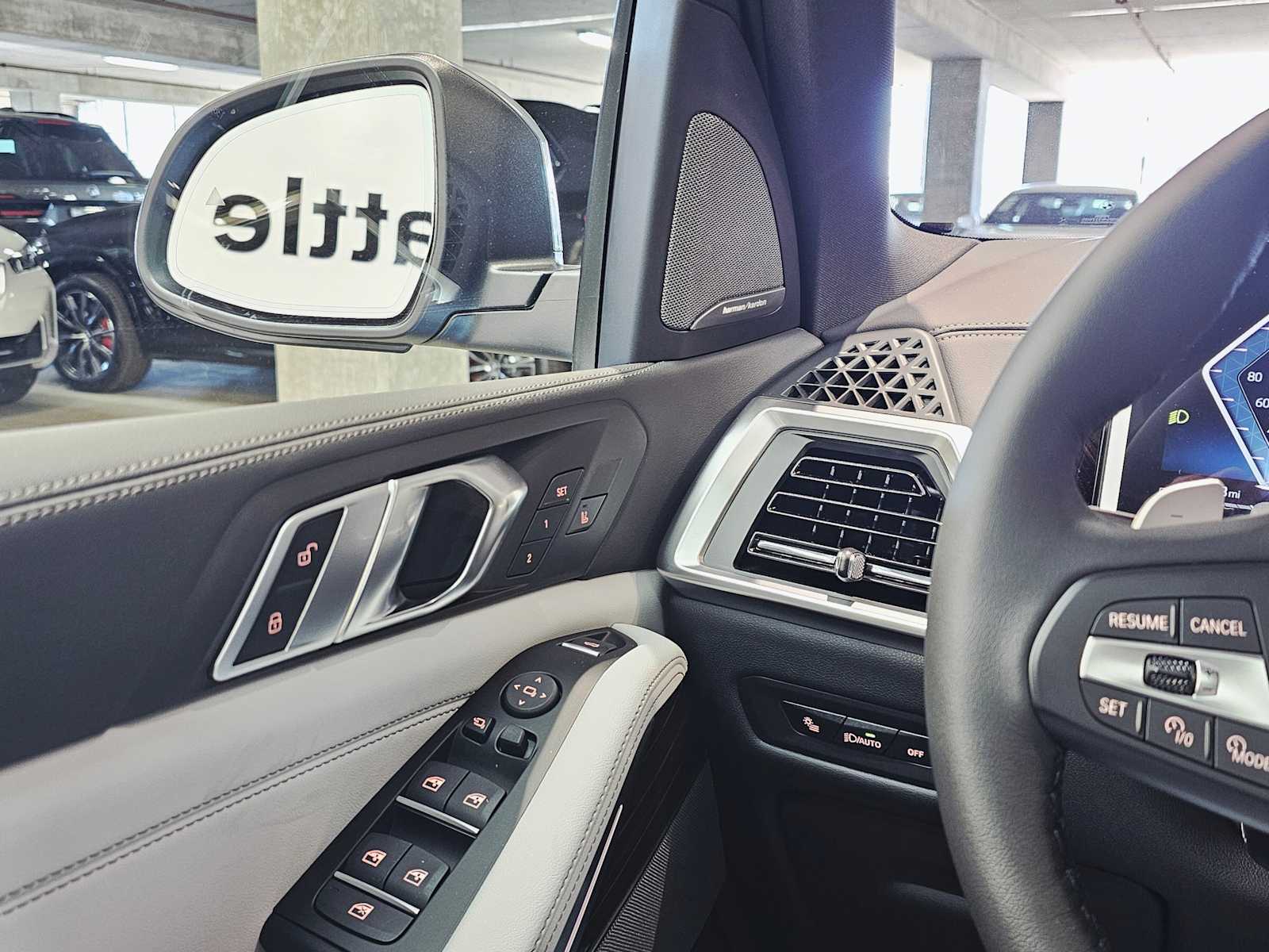 Thumbnail: 2026 BMW X5 - 22