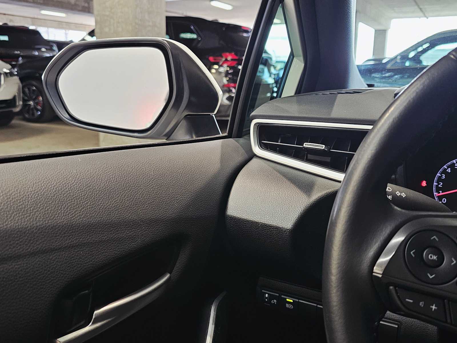 Thumbnail: 2020 Toyota Corolla - 22