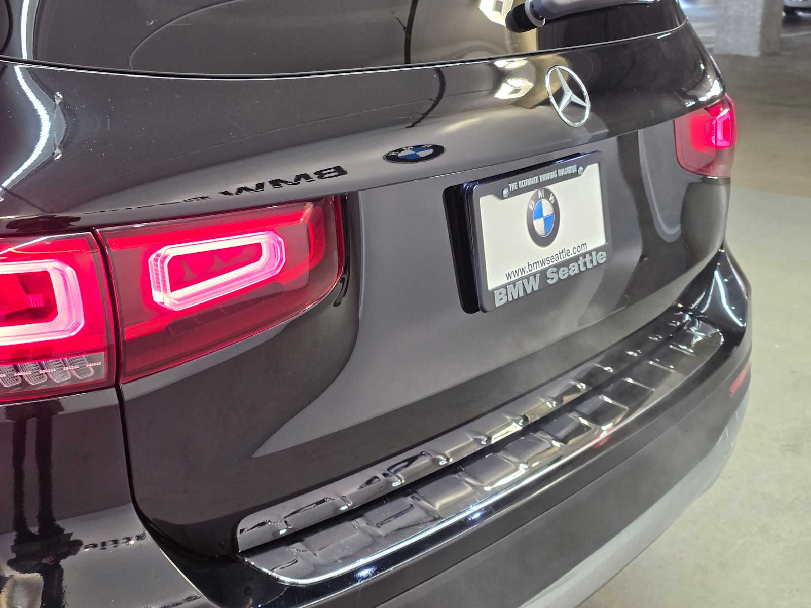 Thumbnail: 2023 Mercedes-Benz GLB - 7