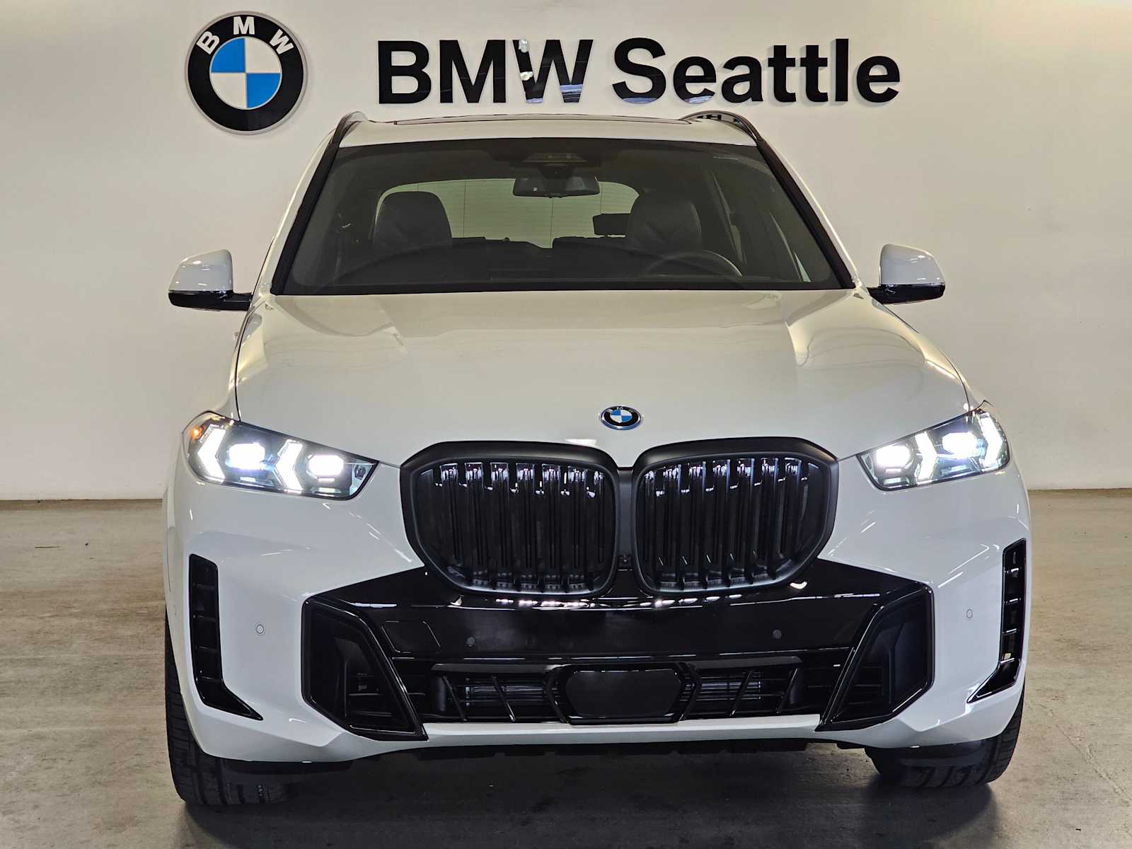 Thumbnail: 2026 BMW X5 - 6