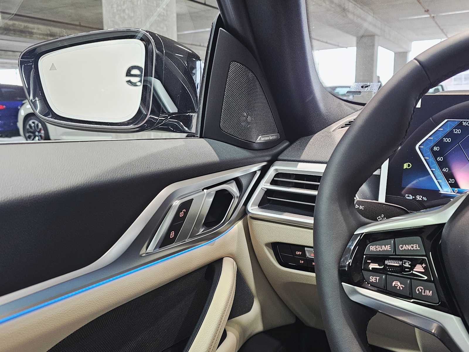 Thumbnail: 2025 BMW i4 - 19