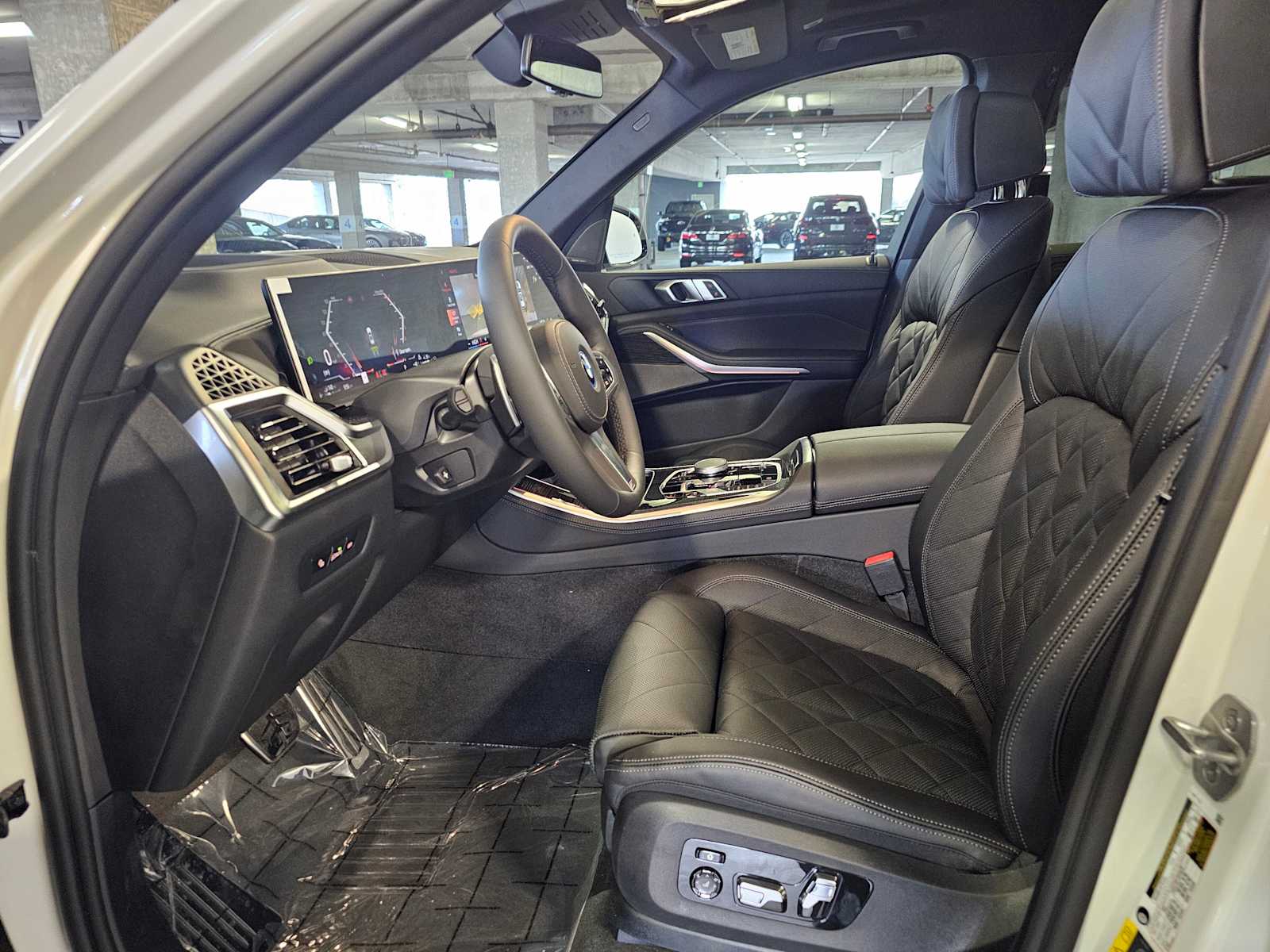 Thumbnail: 2026 BMW X5 - 33