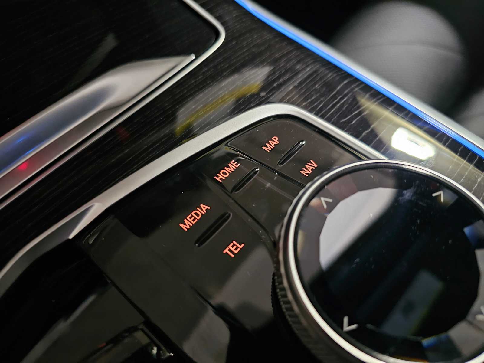 Thumbnail: 2026 BMW X5 - 25