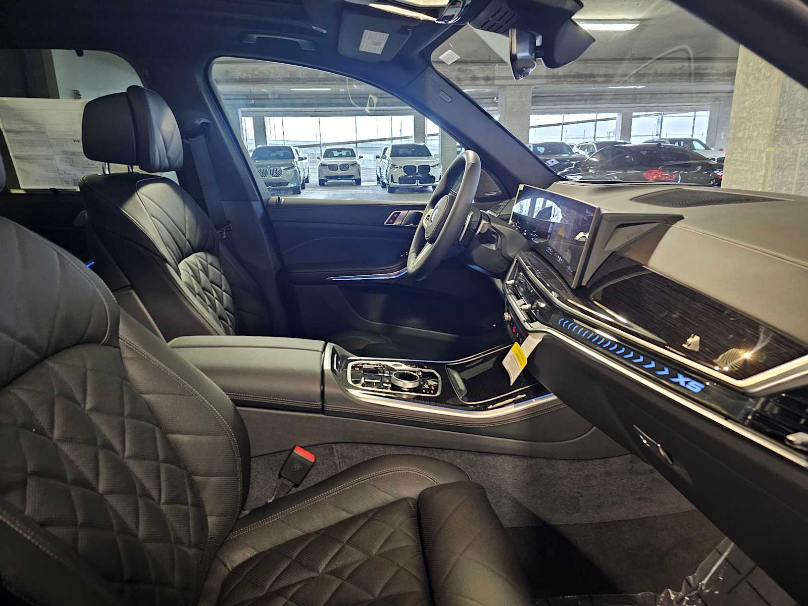 Thumbnail: 2026 BMW X5 - 42