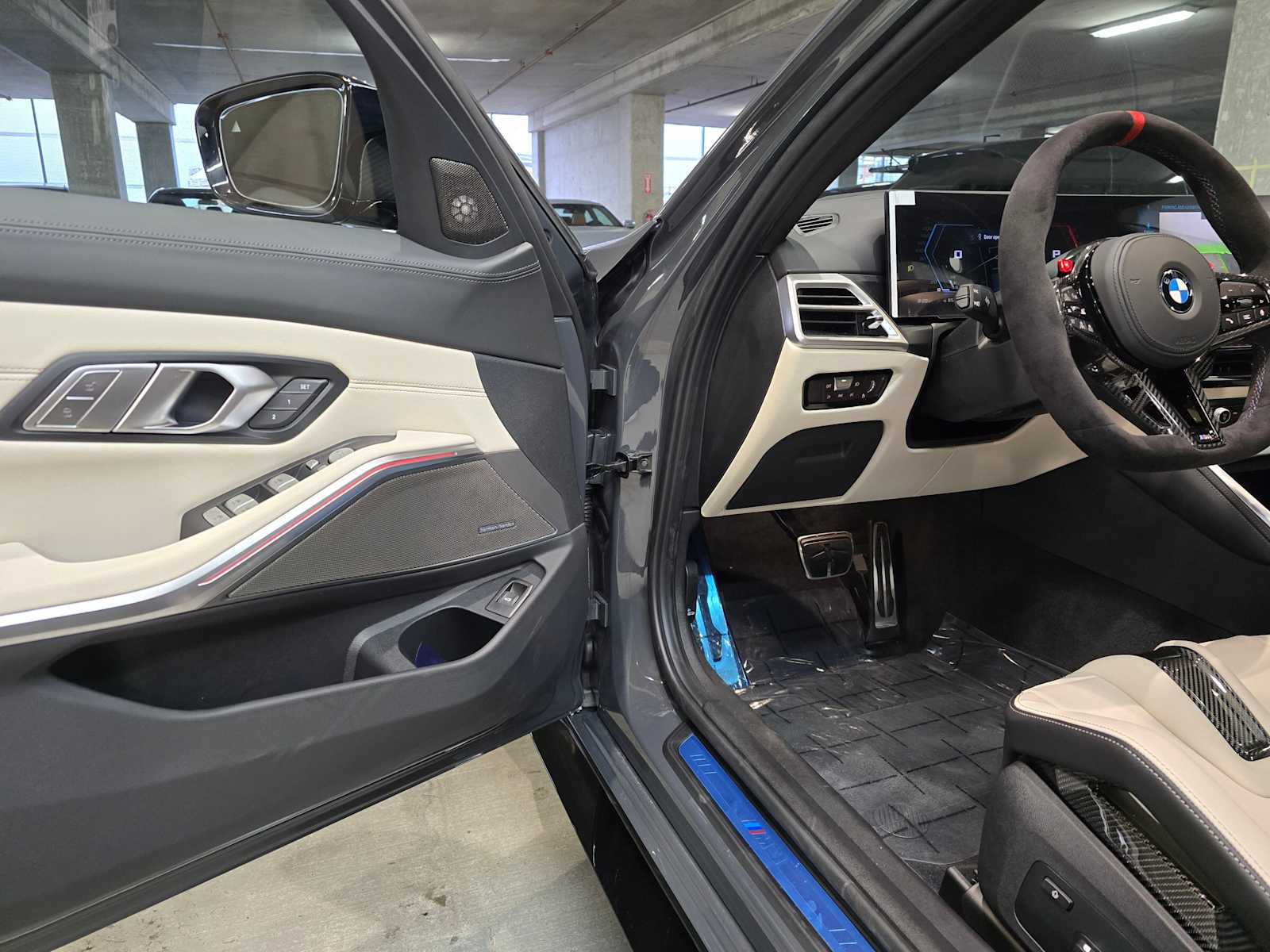 Thumbnail: 2026 BMW M3 - 21