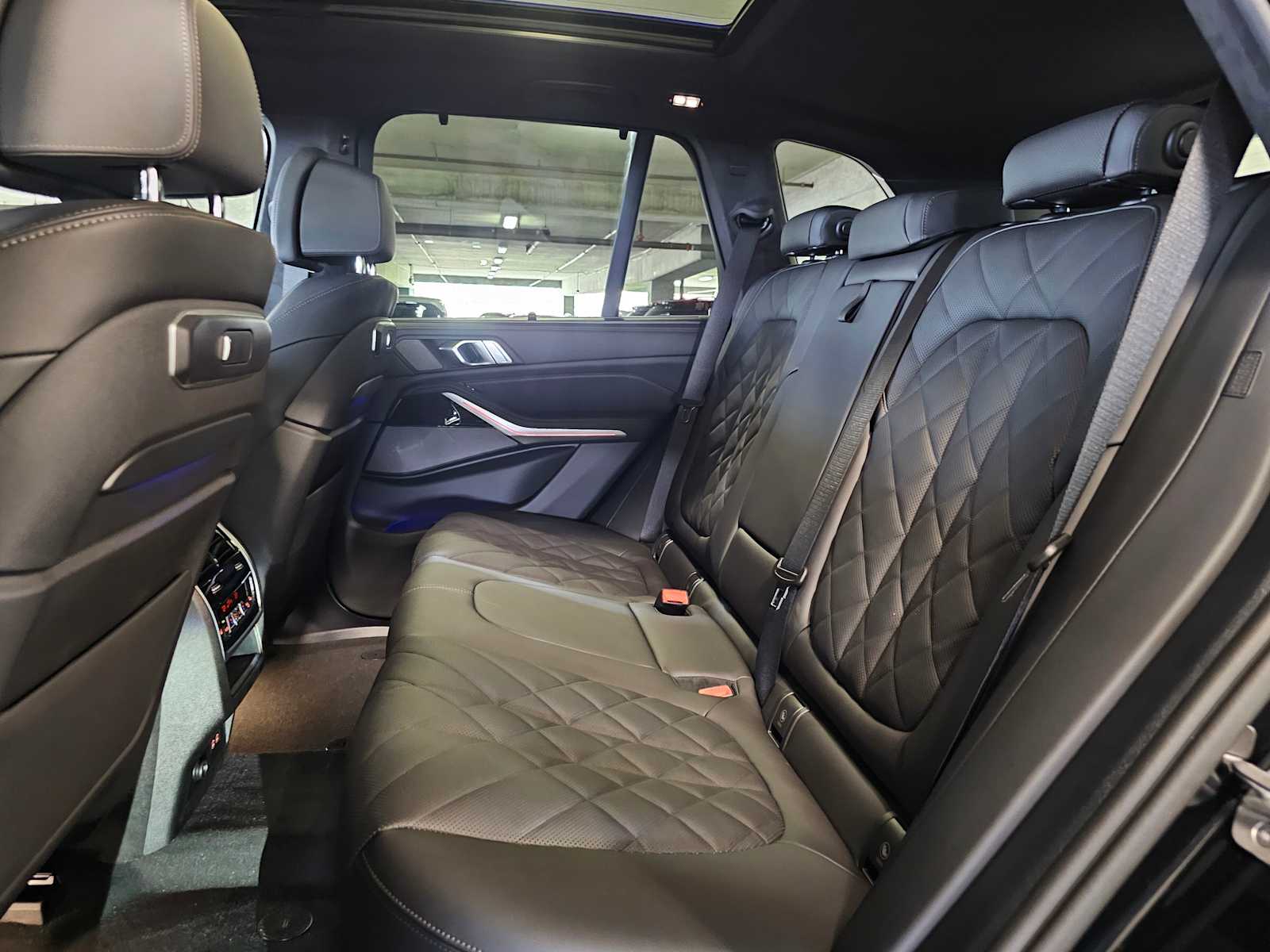Thumbnail: 2026 BMW X5 - 37