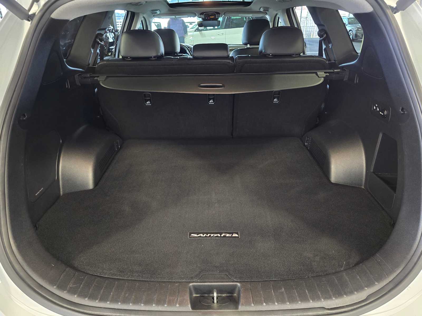 Thumbnail: 2022 Hyundai Santa Fe - 35