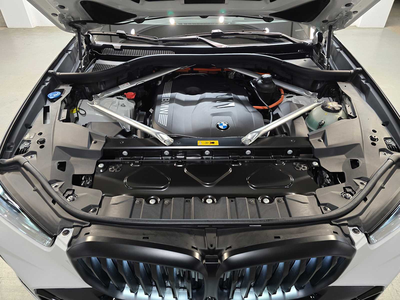 Thumbnail: 2026 BMW X5 - 9