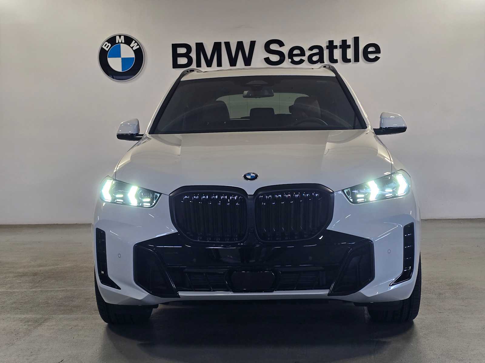 Thumbnail: 2026 BMW X5 - 6