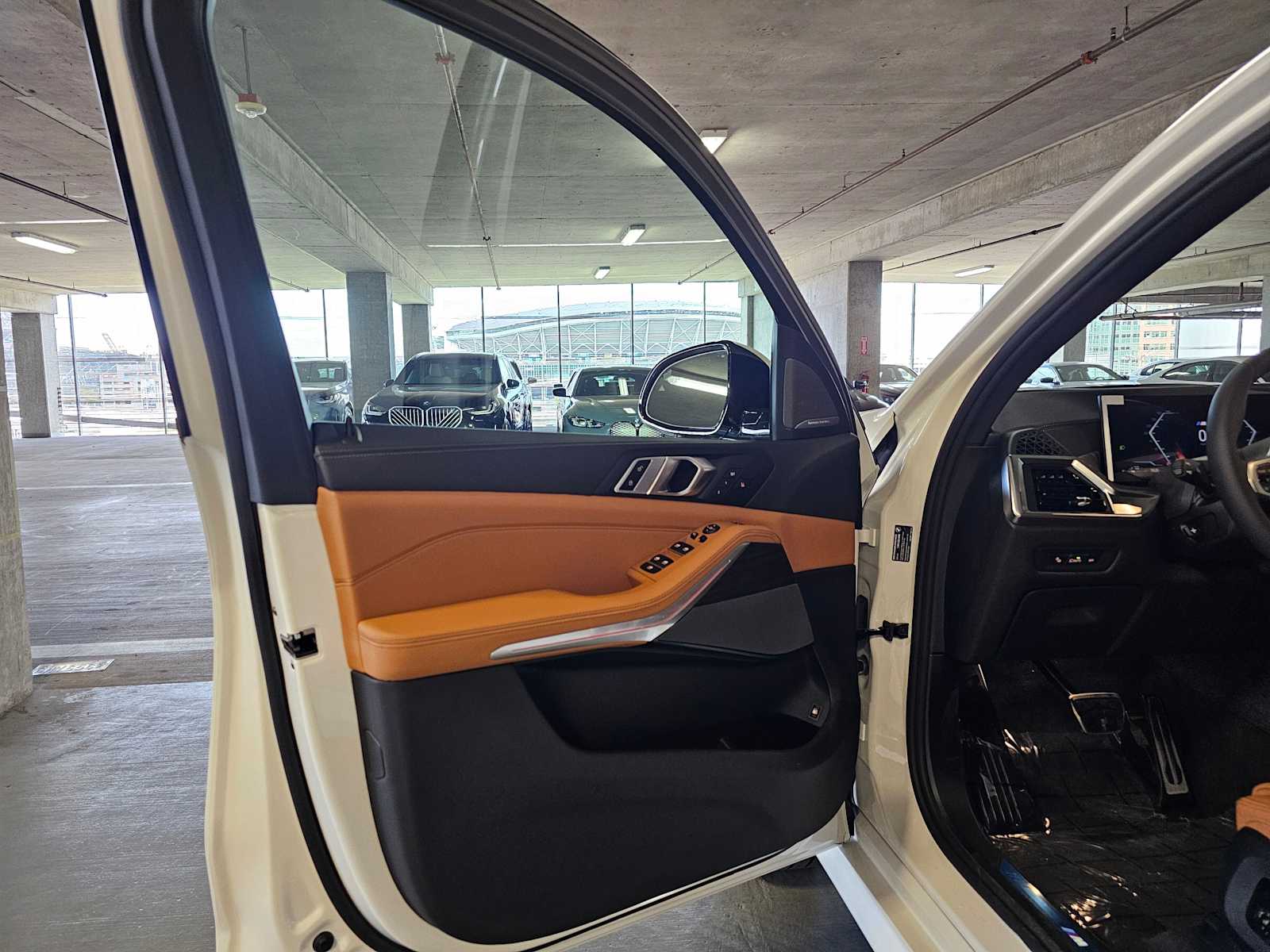 Thumbnail: 2026 BMW X5 - 24
