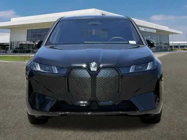 Thumbnail: 2026 BMW iX - 3