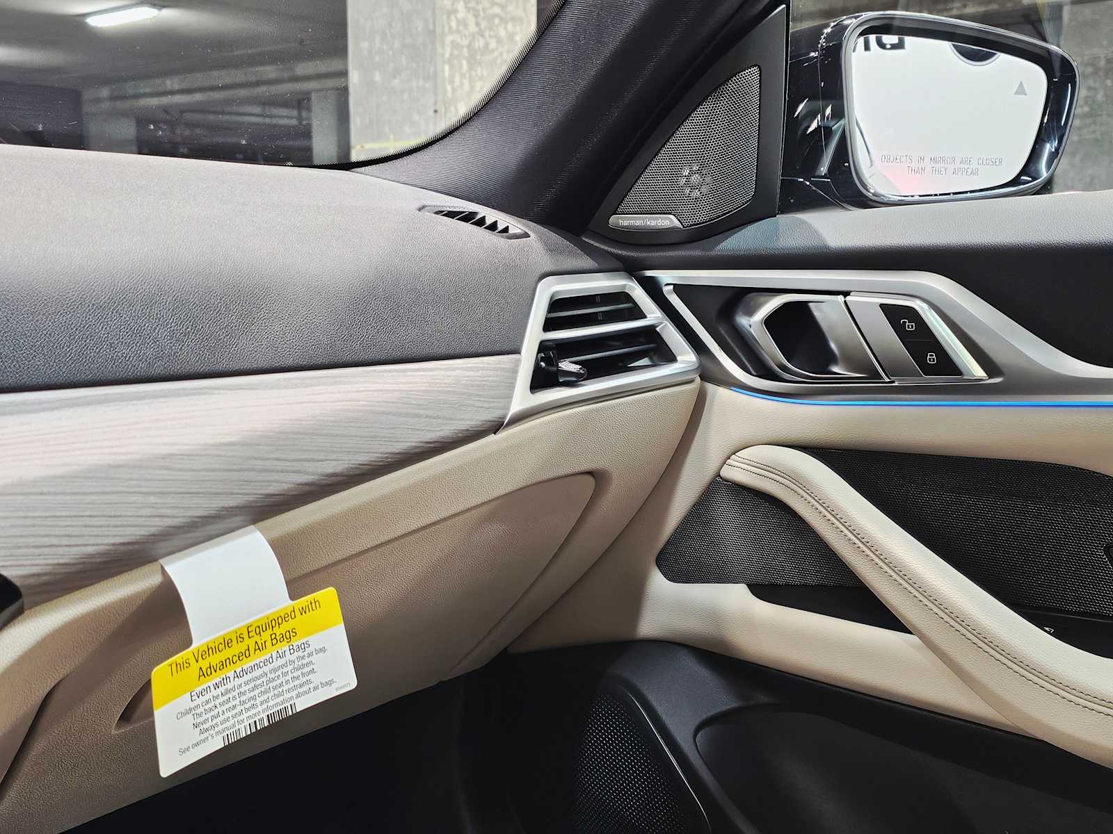 Thumbnail: 2025 BMW i4 - 20