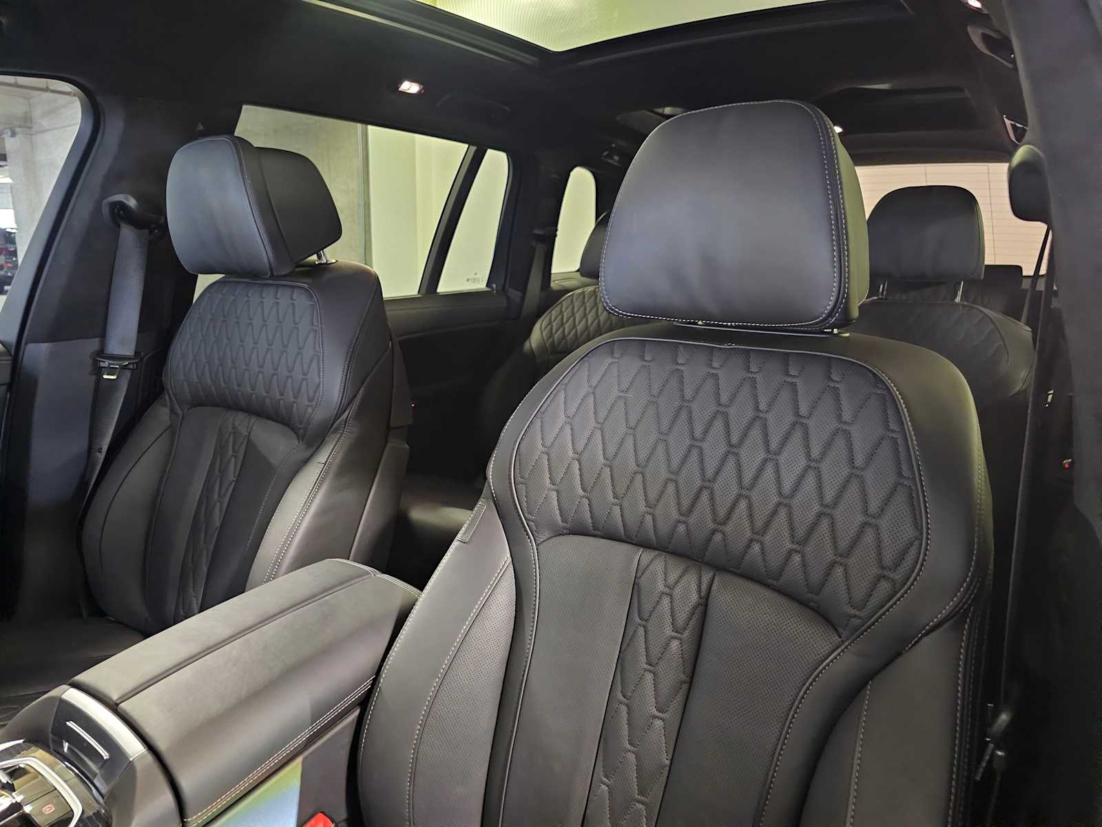 Thumbnail: 2025 BMW X7 - 34