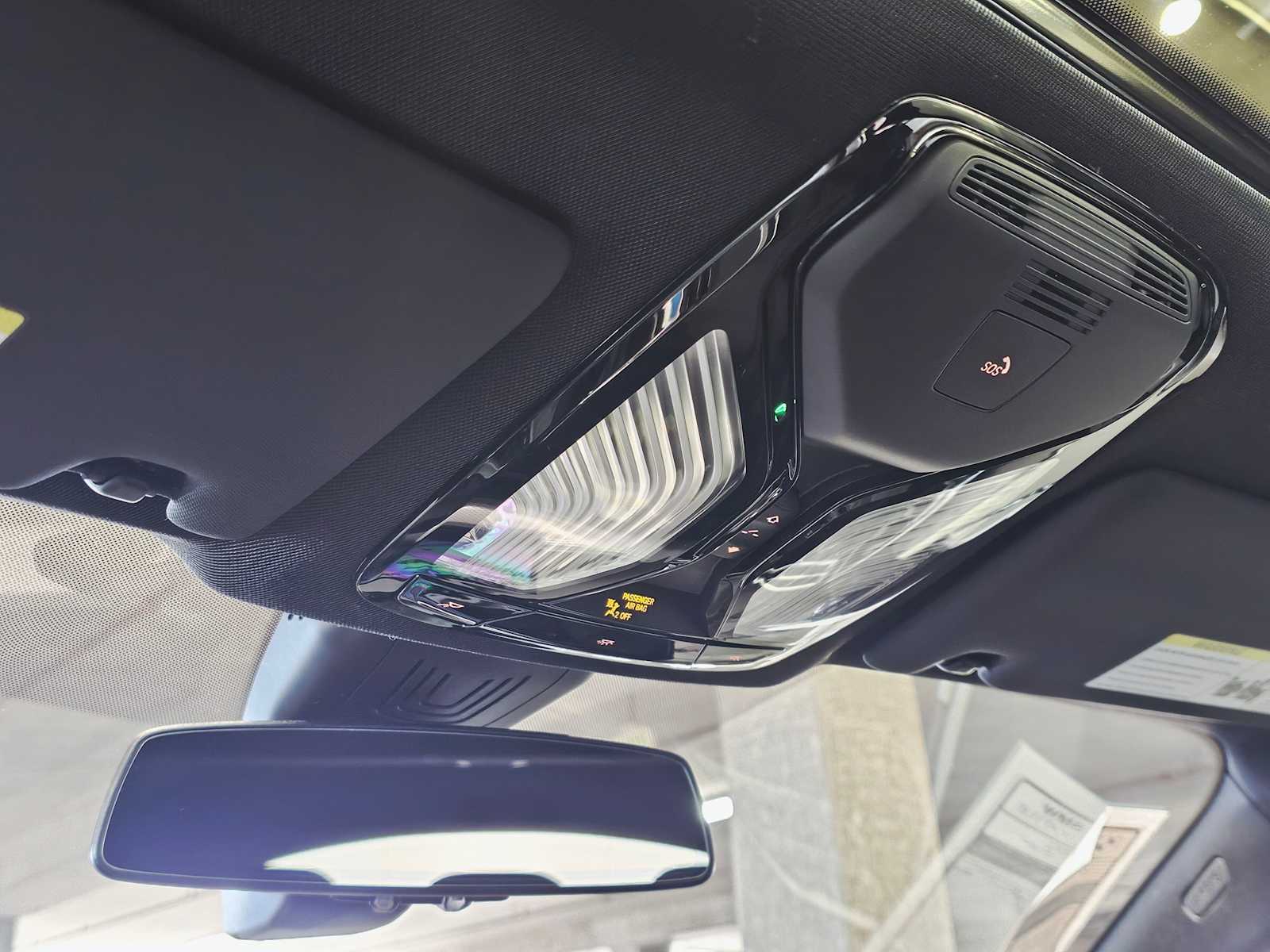 Thumbnail: 2025 BMW i4 - 21