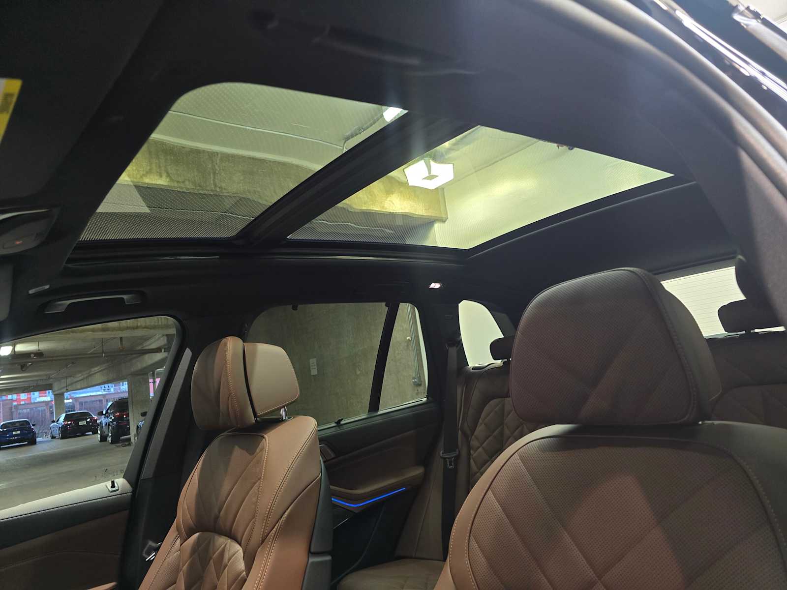 Thumbnail: 2026 BMW X5 - 25