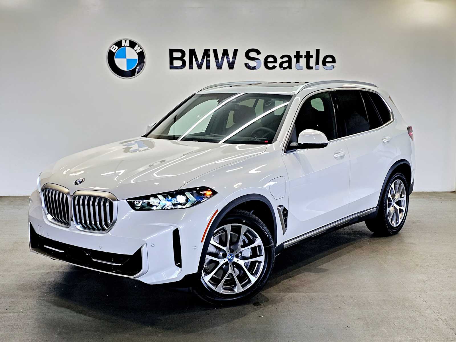 2025 BMW X5 xDrive50e -
                  Seattle, WA