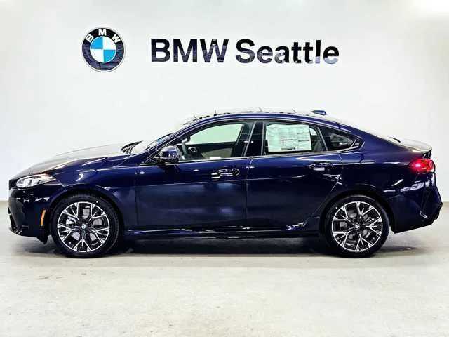 Thumbnail: 2025 BMW 2 Series - 3