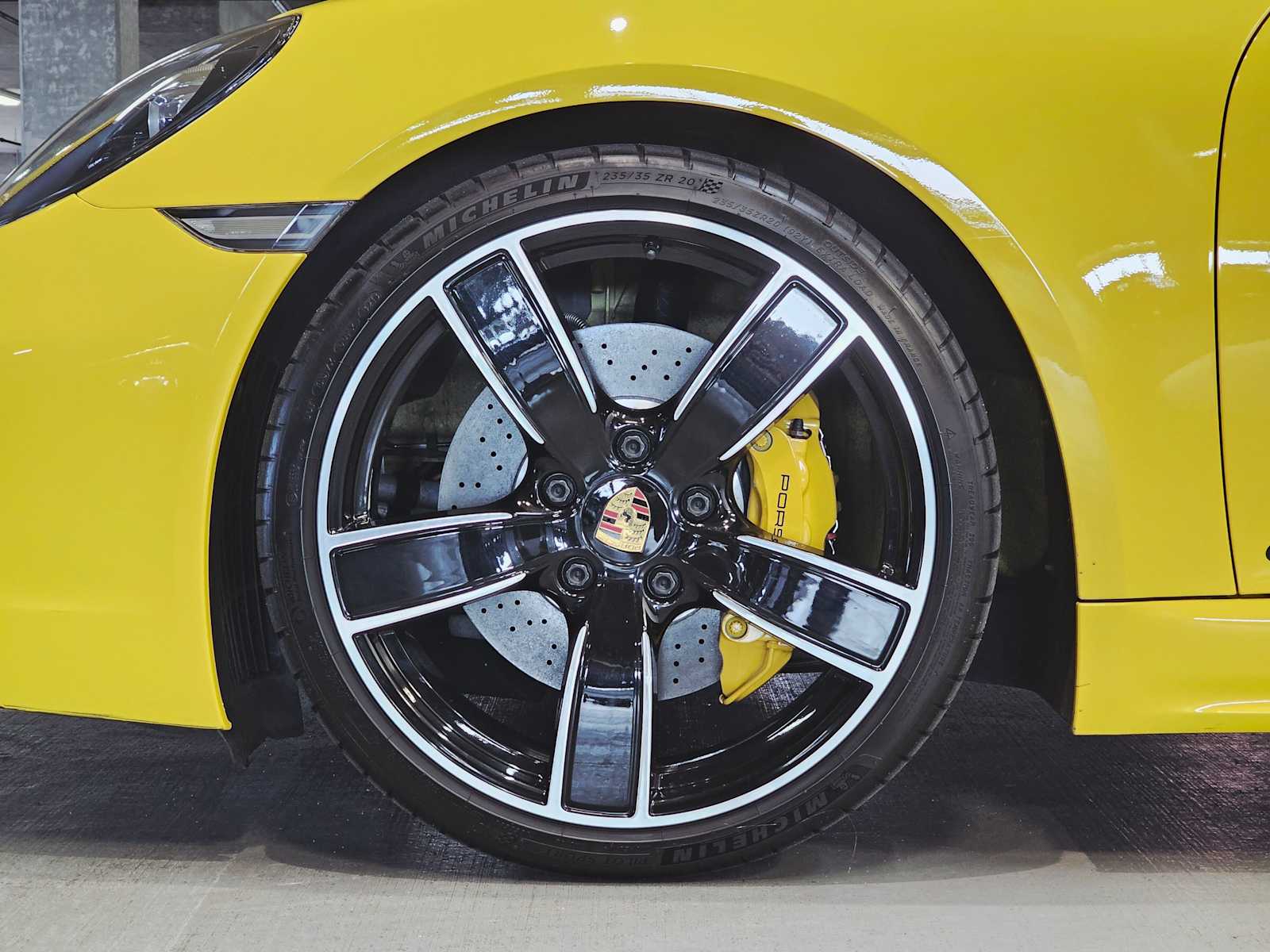 Thumbnail: 2019 Porsche 718 Cayman - 8