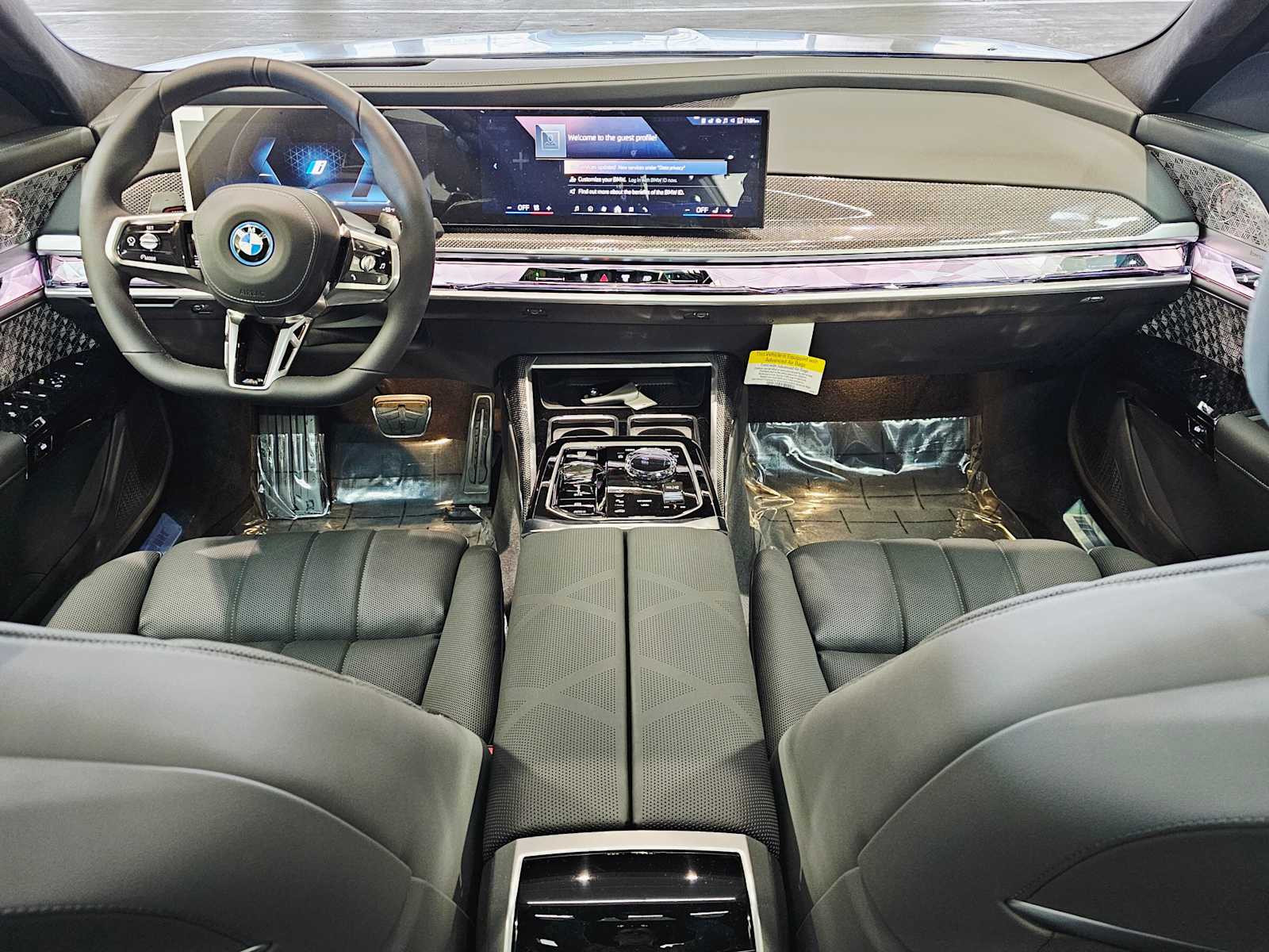 Thumbnail: 2025 BMW 7 Series - 10