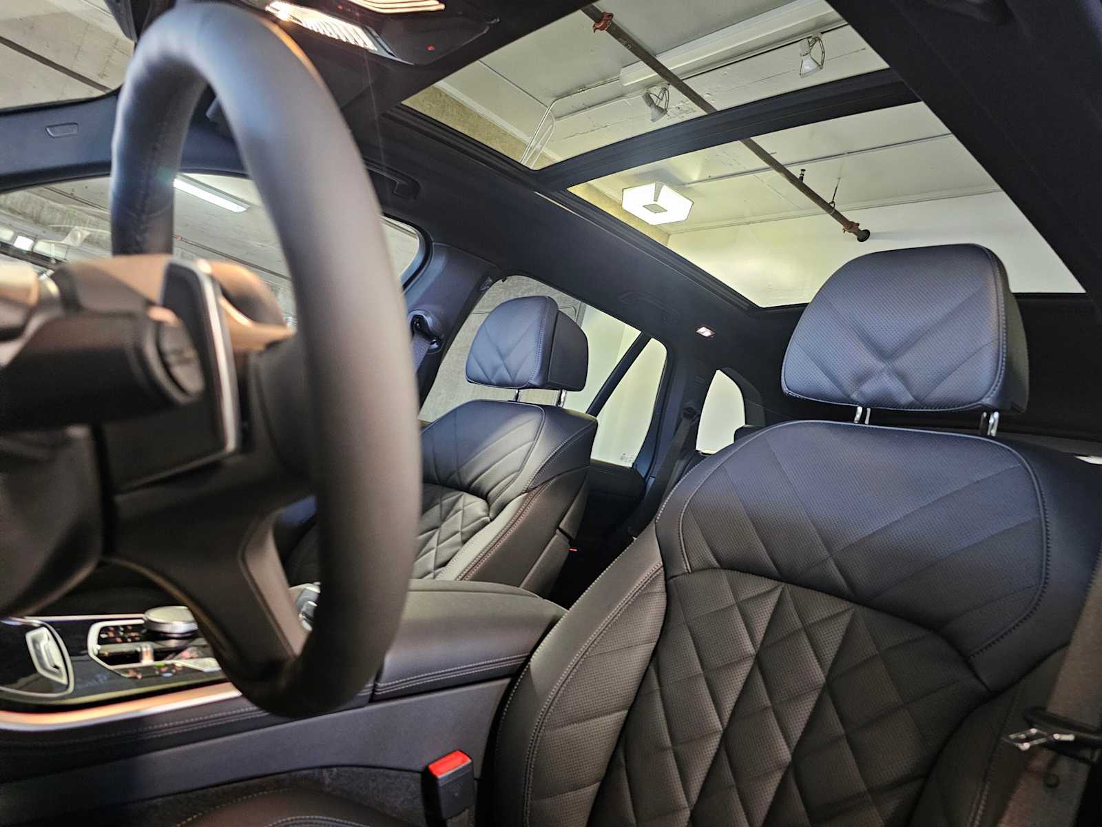 Thumbnail: 2026 BMW X5 - 36