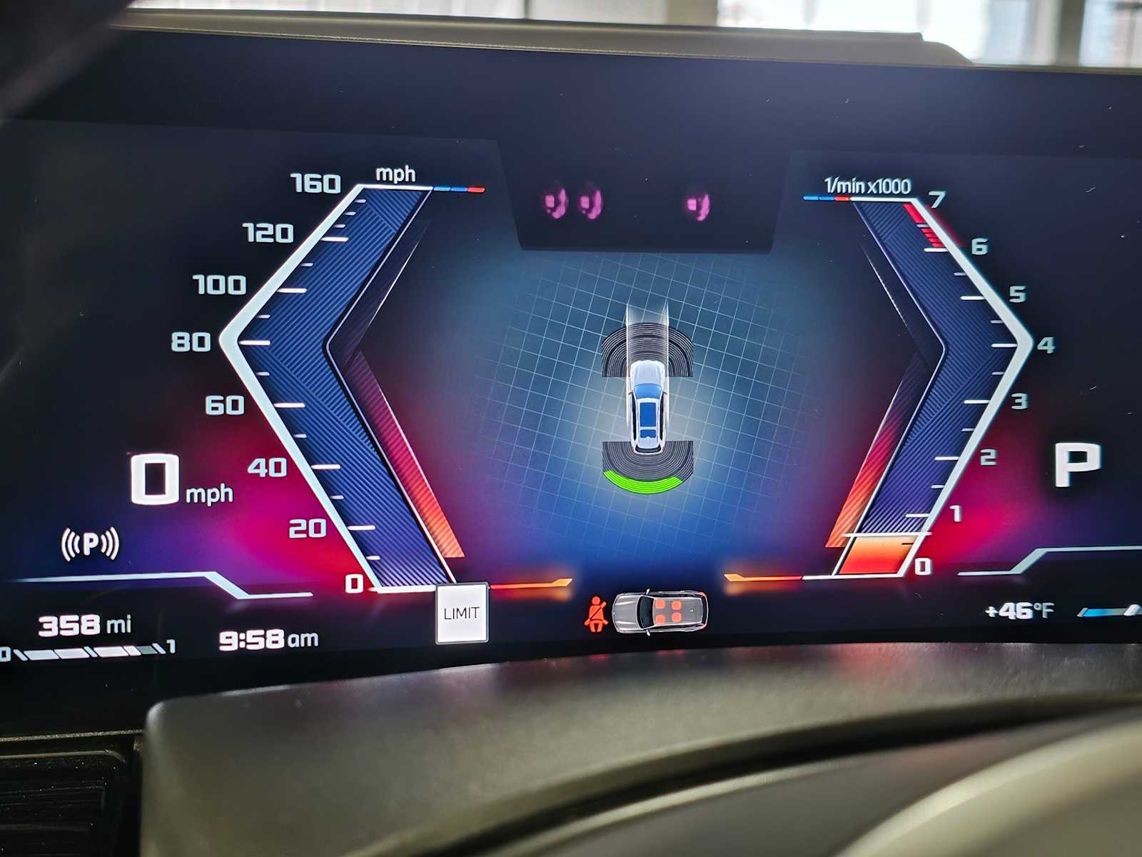 Thumbnail: 2025 BMW X7 - 12