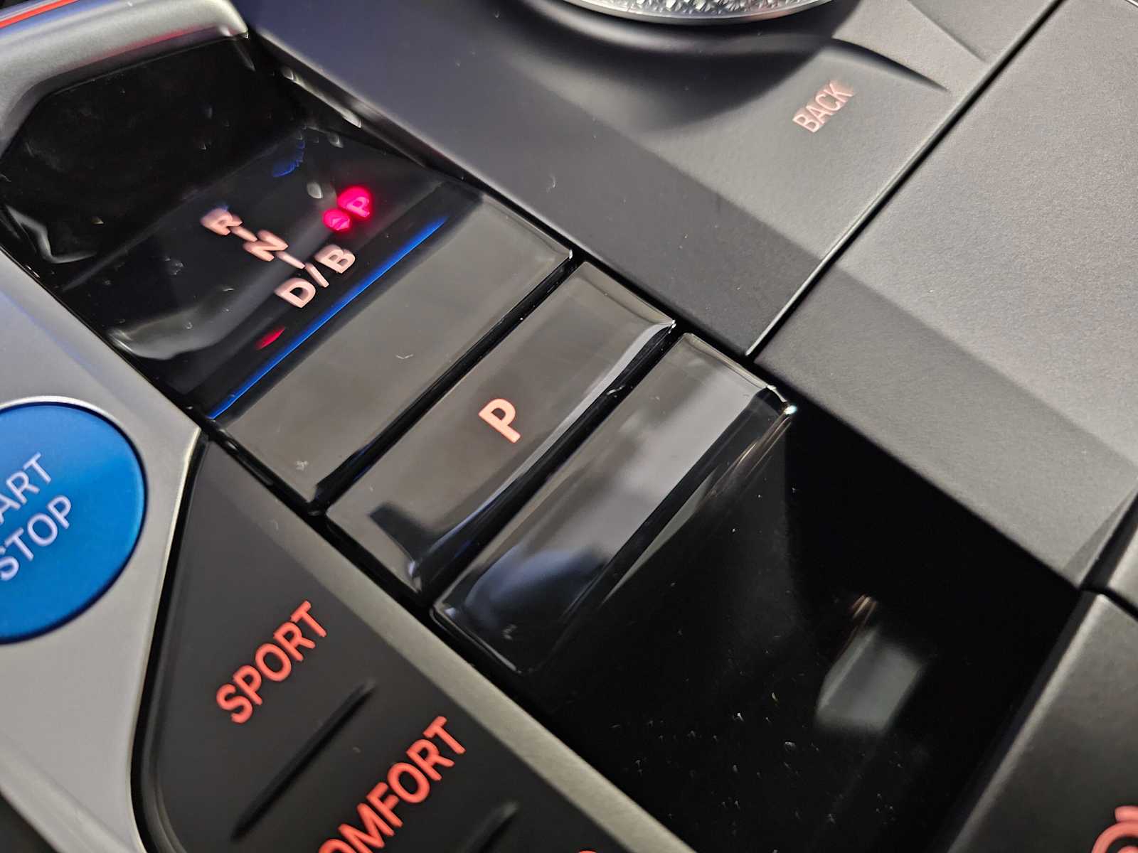 Thumbnail: 2026 BMW i4 - 27