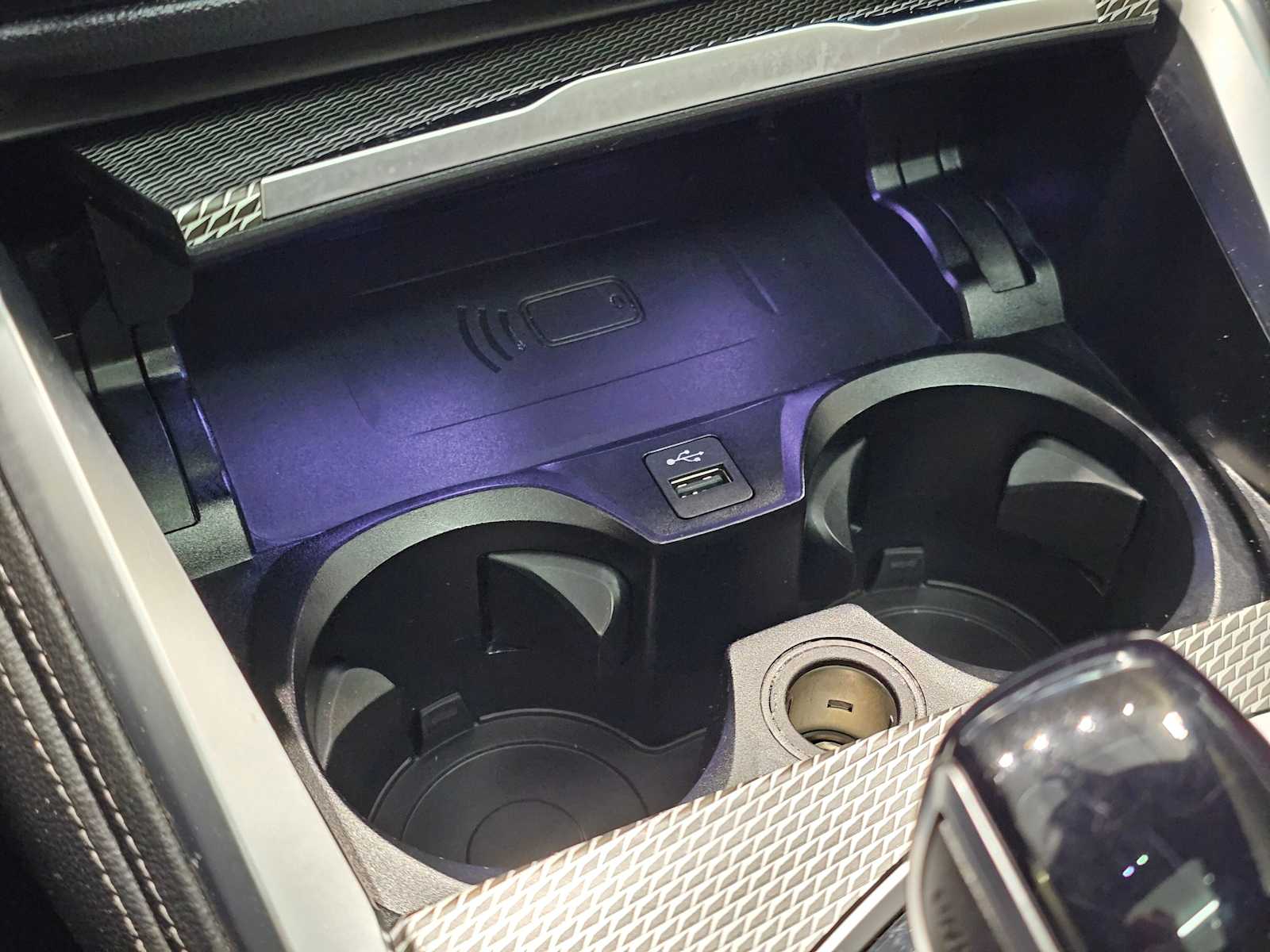 Thumbnail: 2023 BMW 4 Series - 19