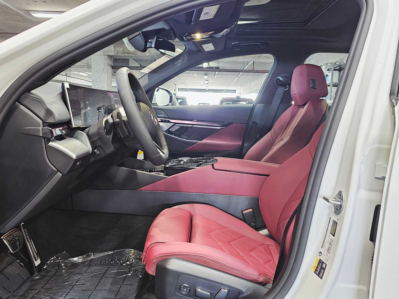 Thumbnail: 2026 BMW i5 - 23