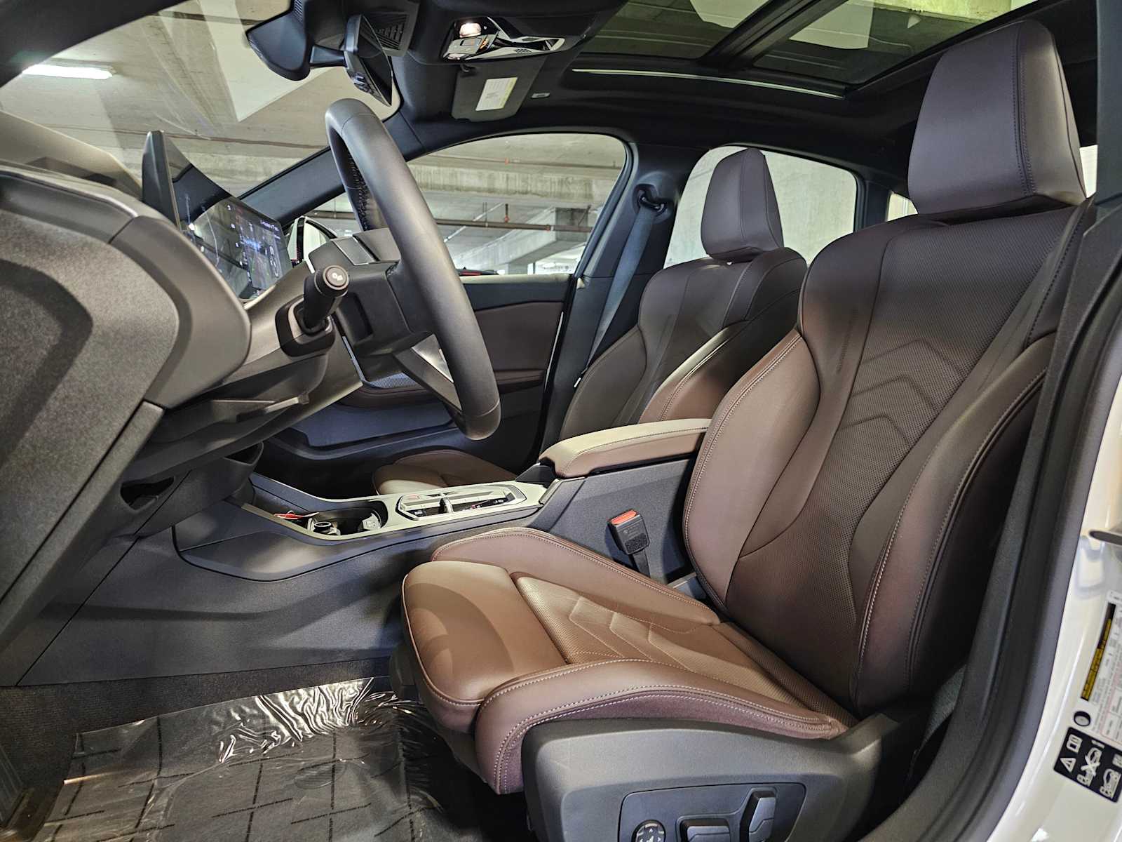 Thumbnail: 2025 BMW 2 Series - 30