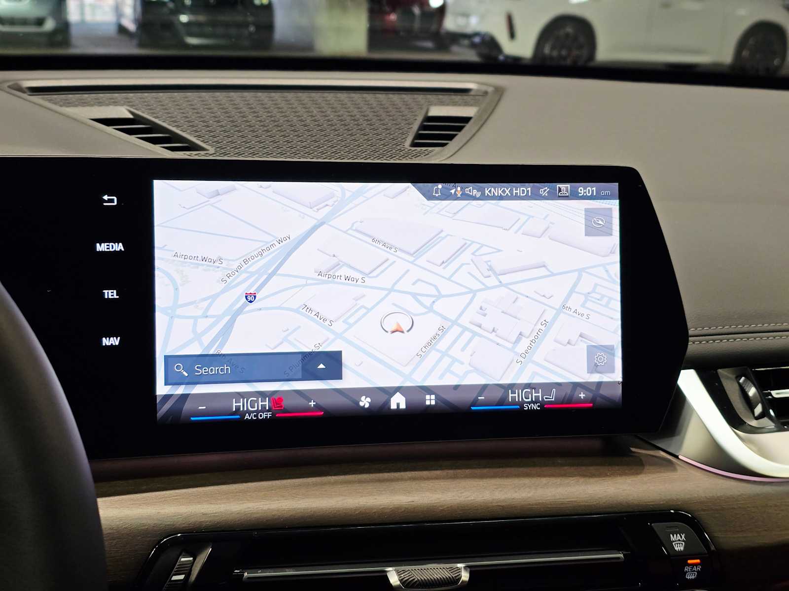 Thumbnail: 2026 BMW X1 - 14