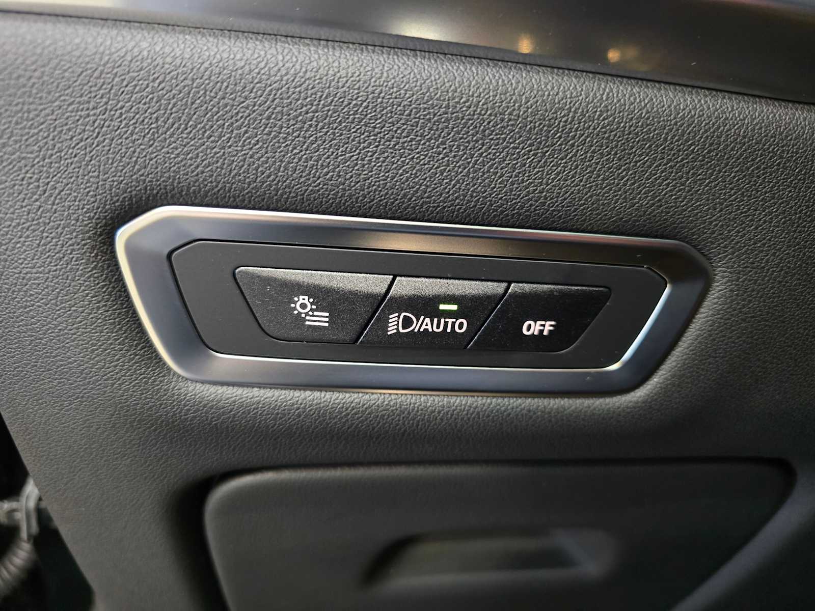 Thumbnail: 2026 BMW X7 - 20