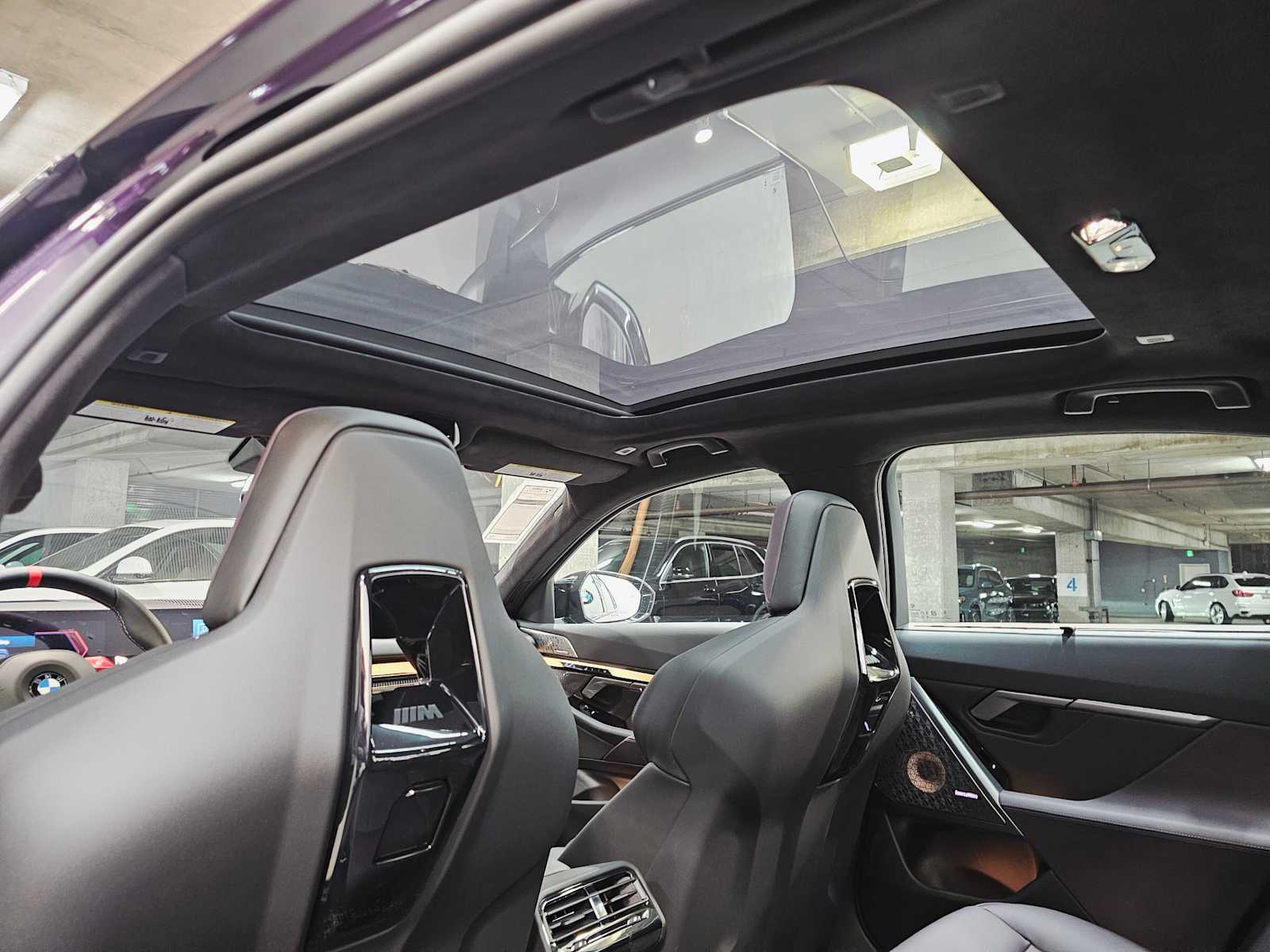 Thumbnail: 2026 BMW M5 - 26