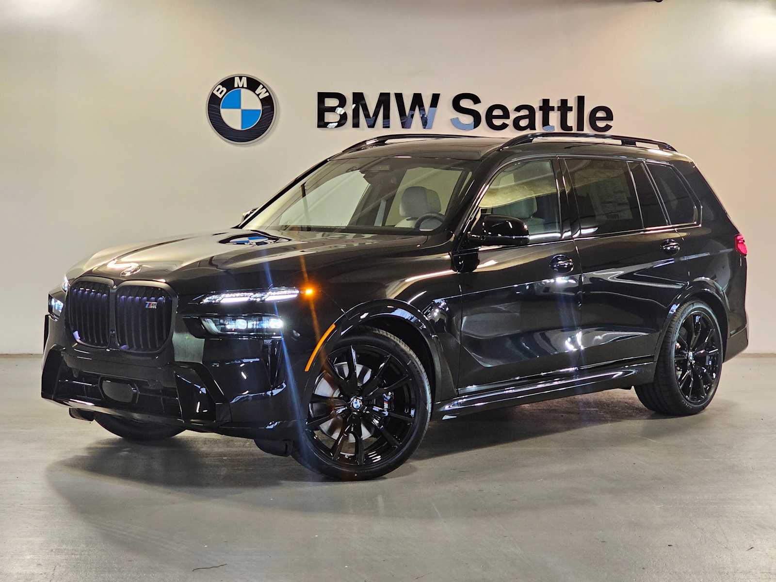 Thumbnail: 2026 BMW X7 - 1