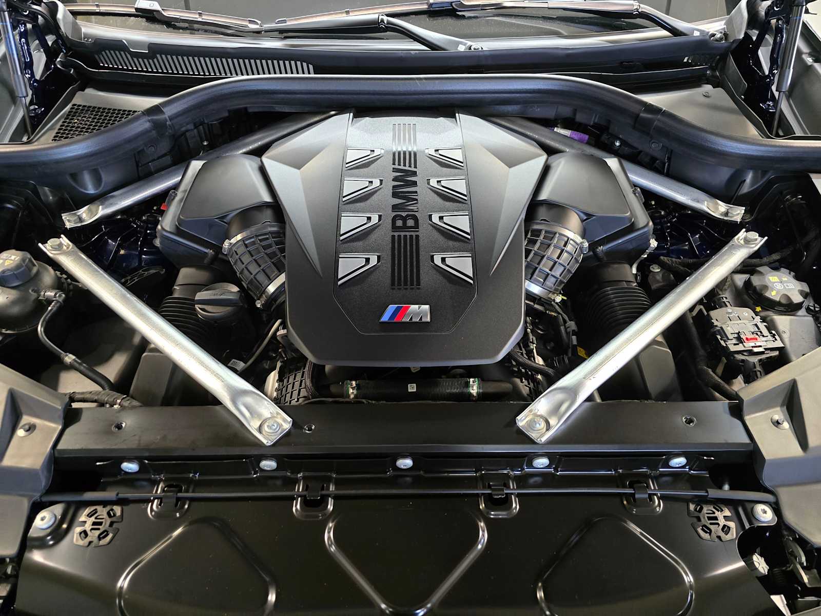 Thumbnail: 2026 BMW X5 - 9