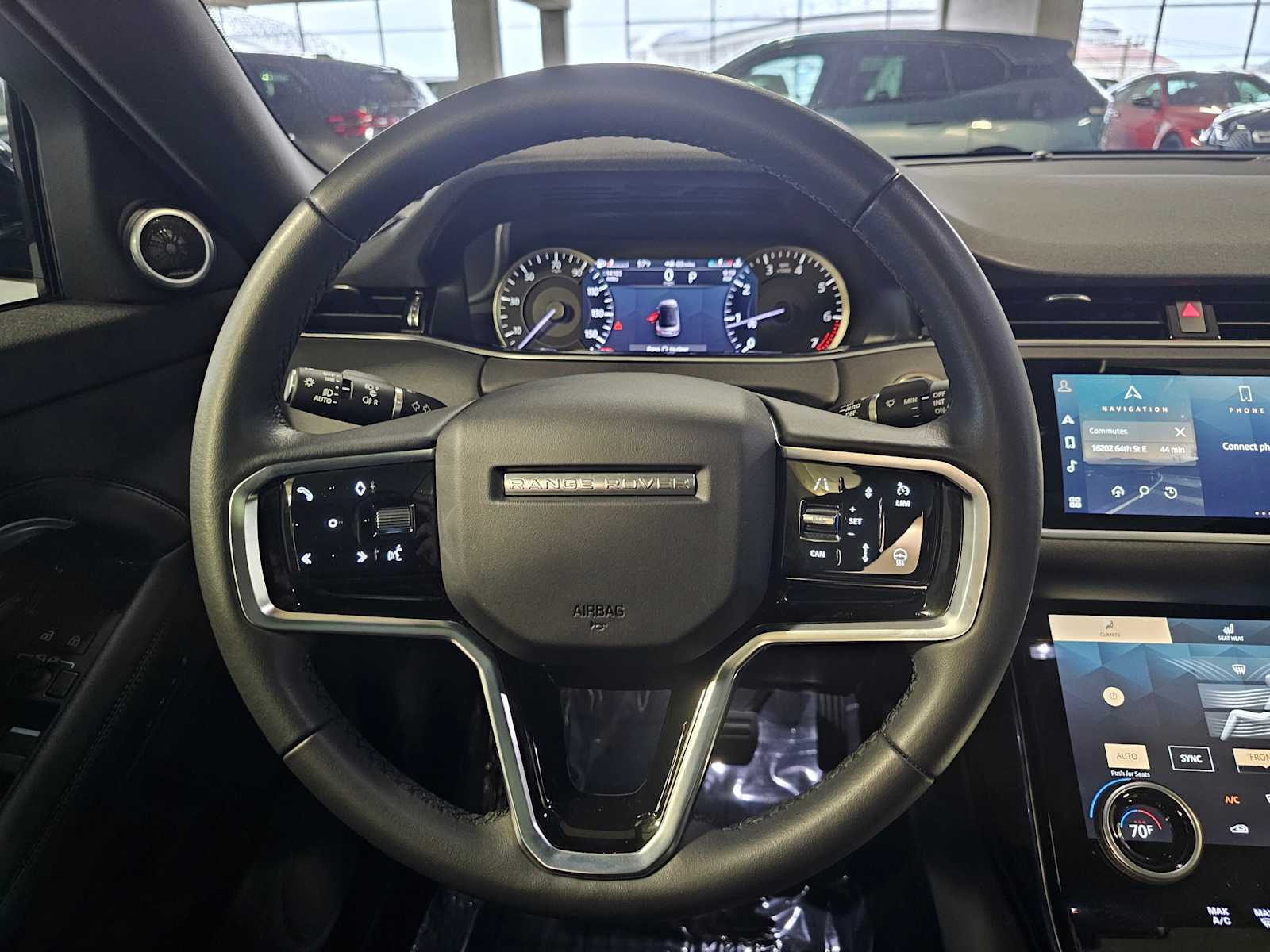 Thumbnail: 2023 Land Rover Range Rover Evoque - 11