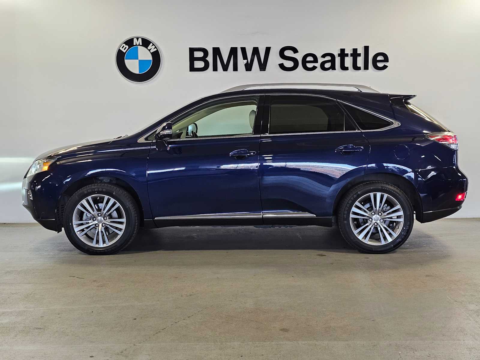 Thumbnail: 2015 Lexus RX - 3