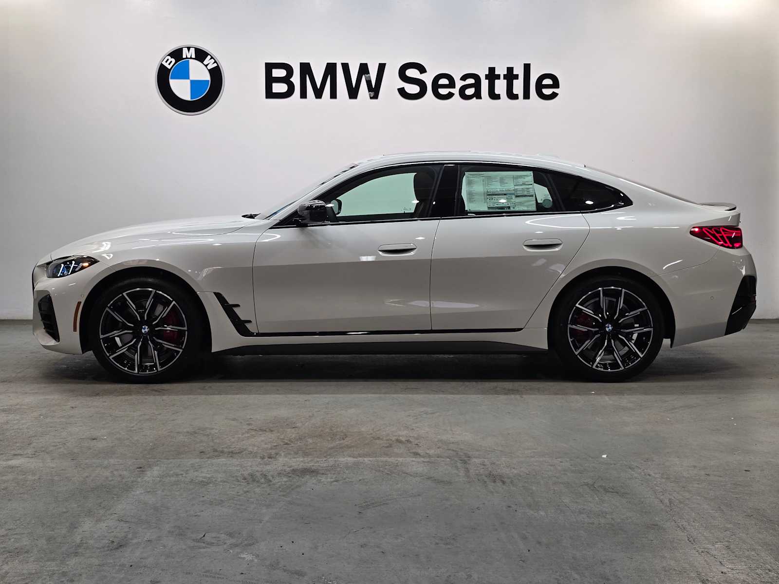 Thumbnail: 2026 BMW 4 Series - 3