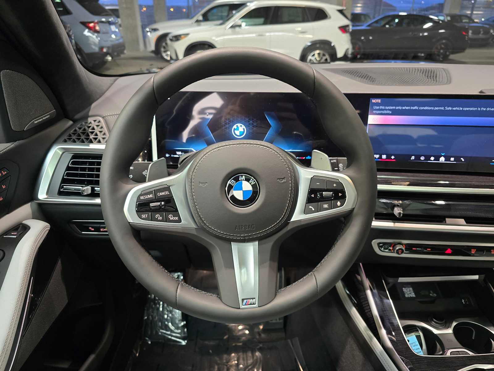 Thumbnail: 2026 BMW X7 - 11