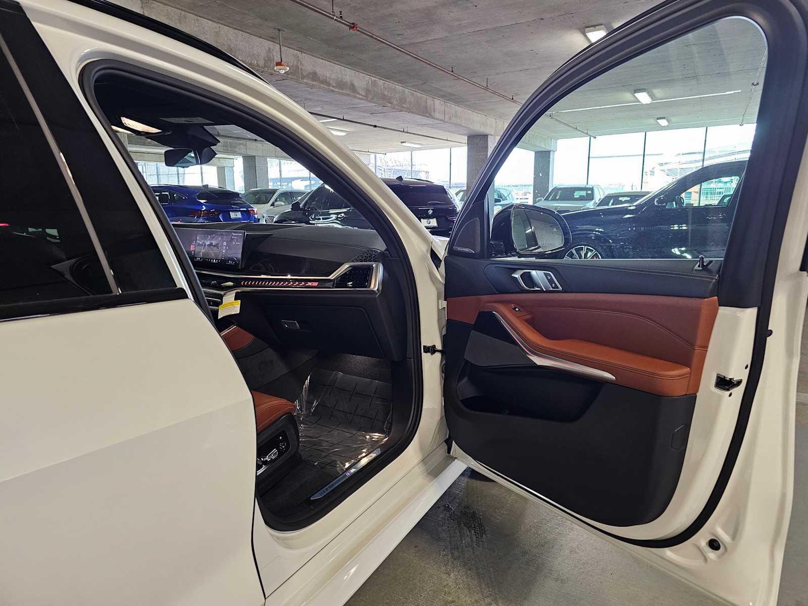Thumbnail: 2026 BMW X5 - 36