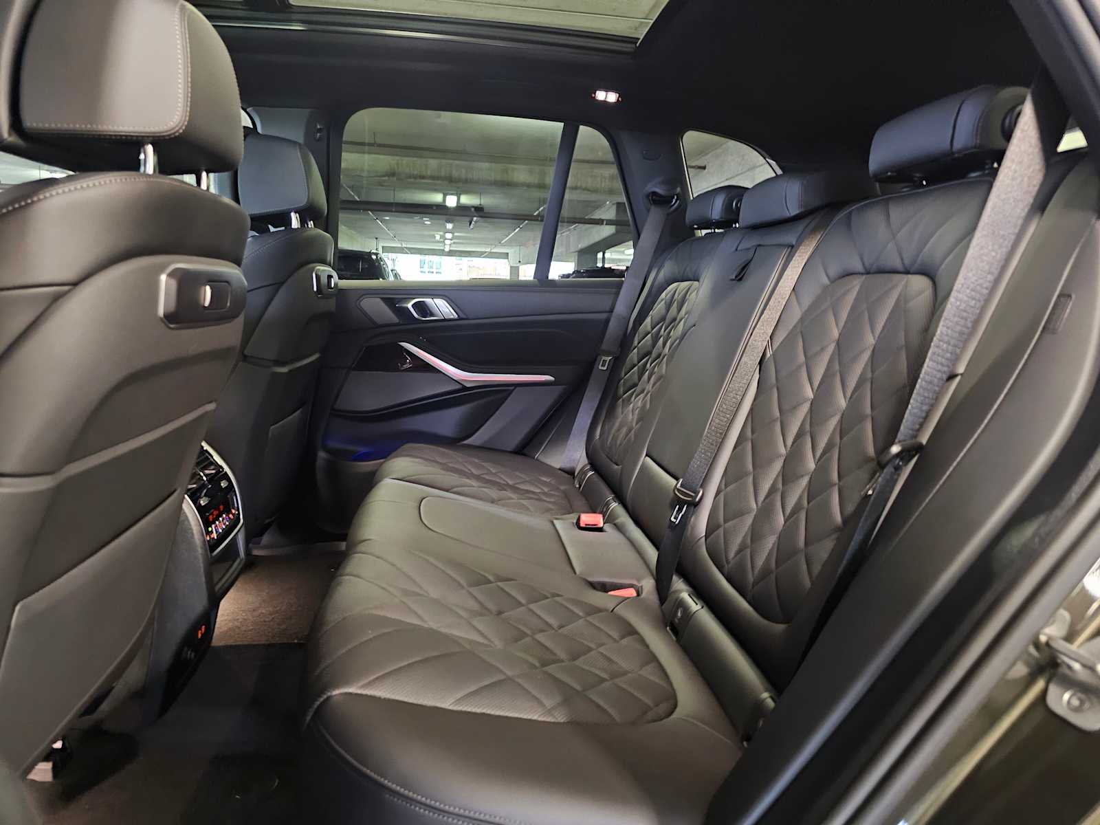 Thumbnail: 2026 BMW X5 - 36