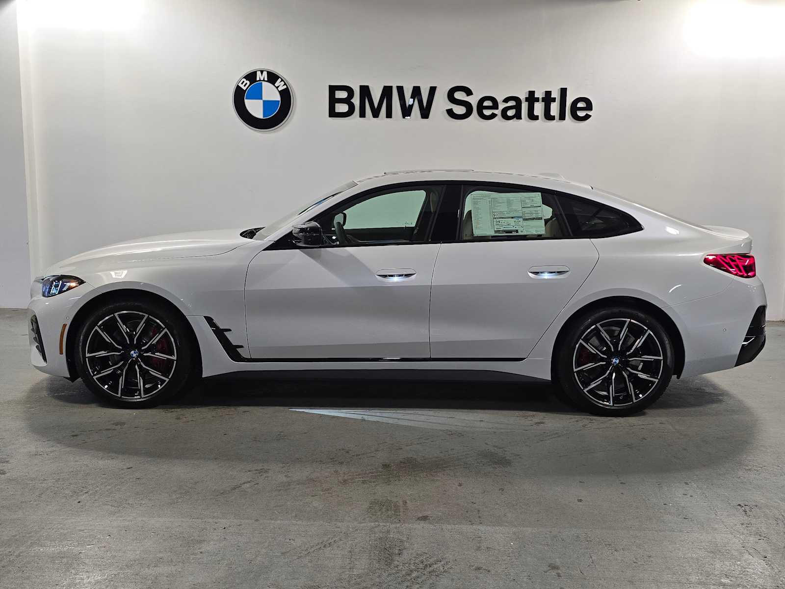 Thumbnail: 2025 BMW i4 - 3