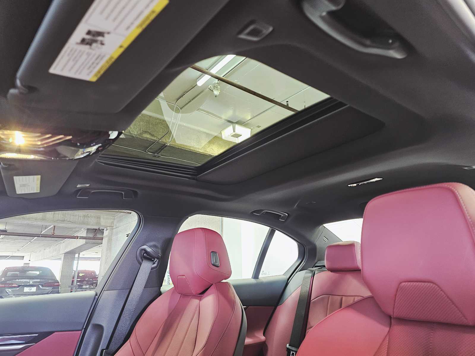 Thumbnail: 2026 BMW i5 - 24