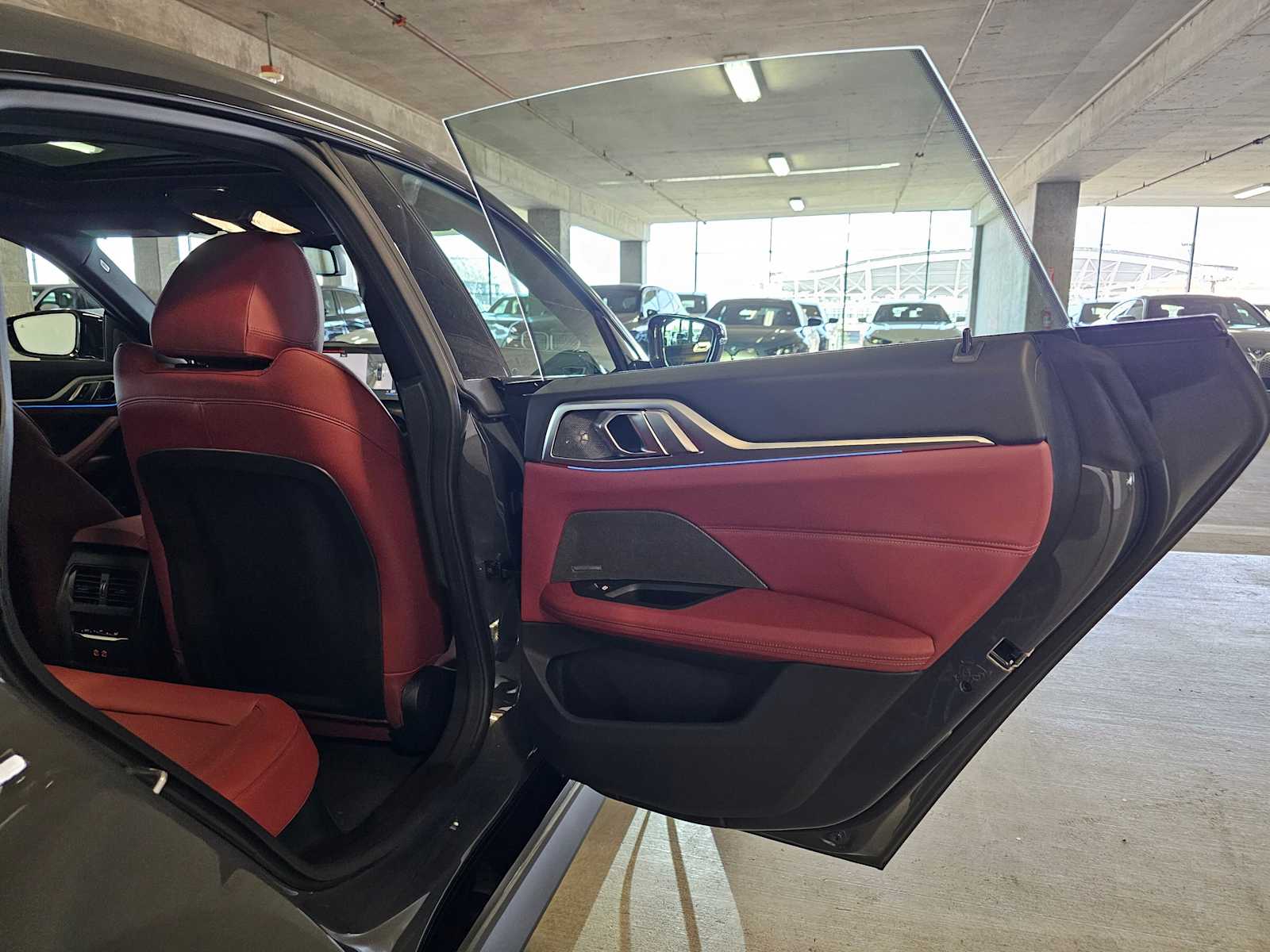 Thumbnail: 2026 BMW i4 - 29