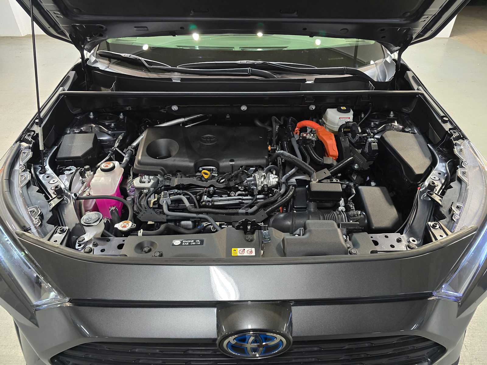 Thumbnail: 2022 Toyota RAV4 - 9