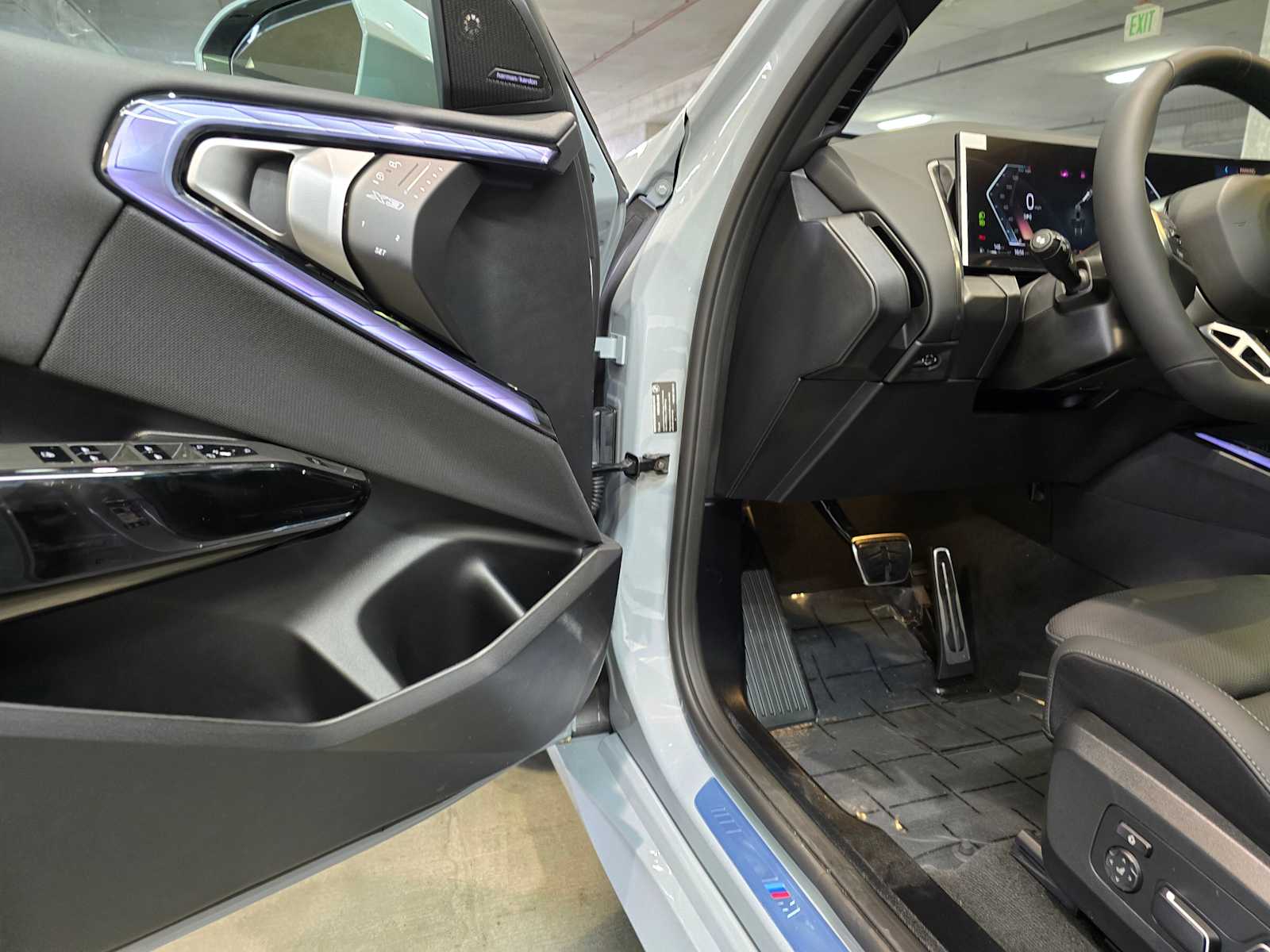 Thumbnail: 2026 BMW X3 - 22