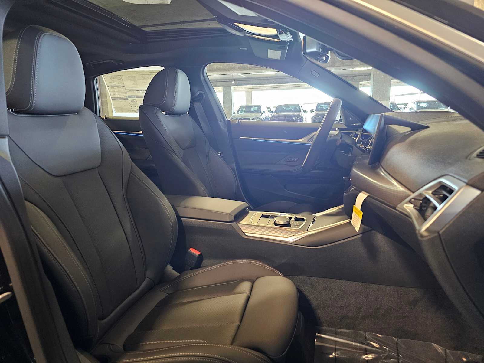 Thumbnail: 2026 BMW i4 - 38