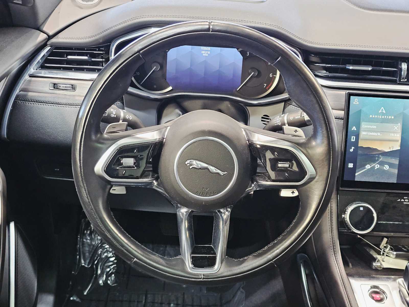 Thumbnail: 2022 Jaguar F-Pace - 11