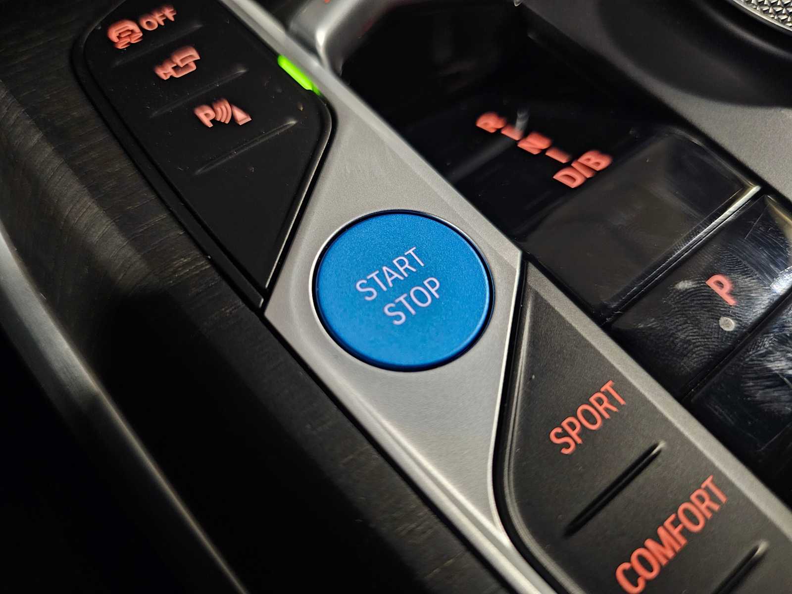 Thumbnail: 2023 BMW i4 - 28