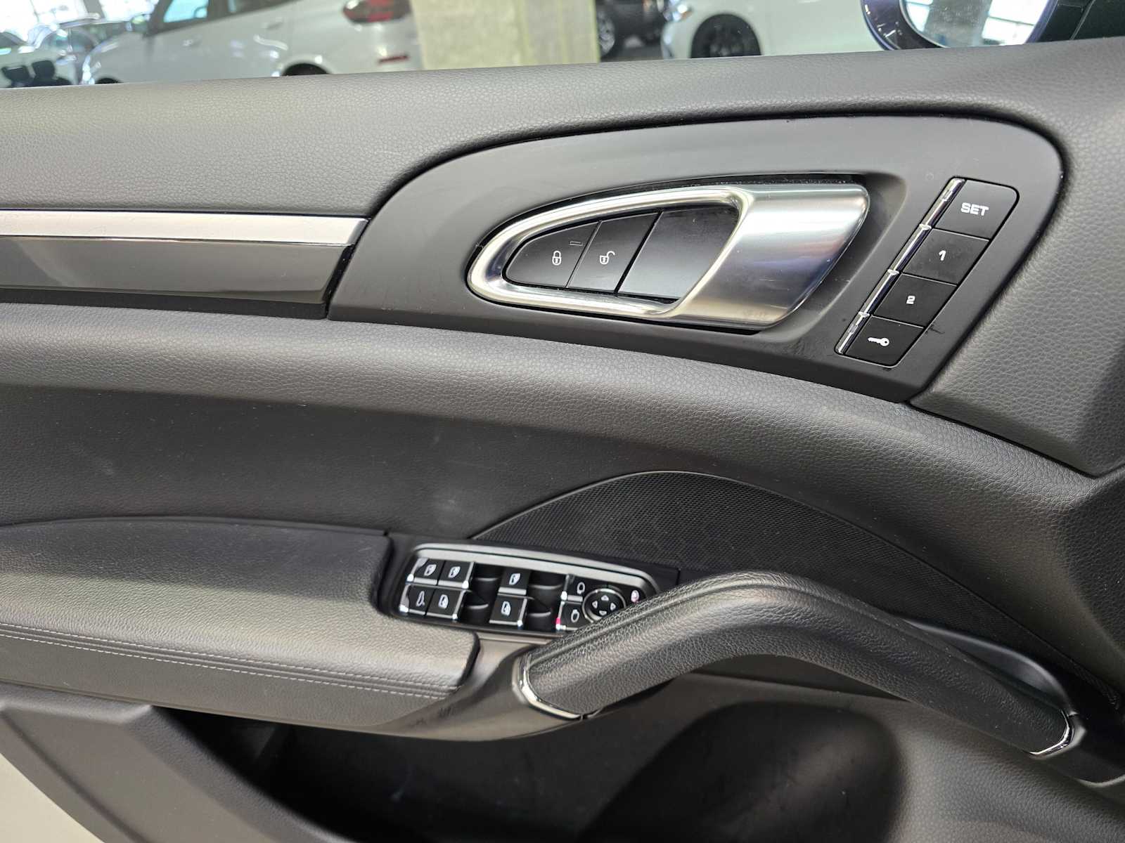 Thumbnail: 2017 Porsche Cayenne - 20