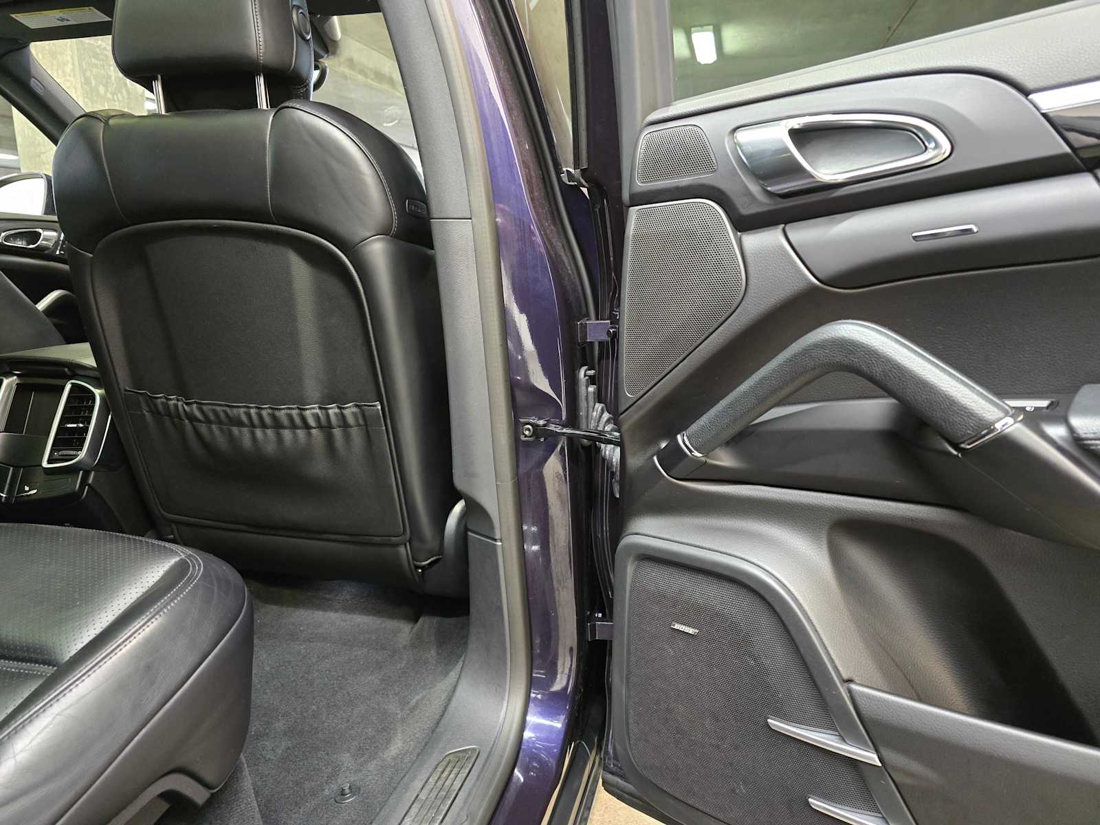 Thumbnail: 2017 Porsche Cayenne - 27